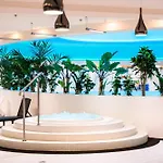 Hanza Black & White 17th Floor & Pool Parking By Stayly Lejlighed *