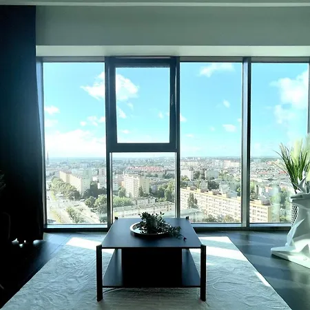 Apartment Hanza Black & White 17th Floor & Pool Free Parking By Stayly Szczecin