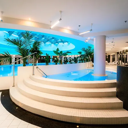 דירה Hanza Black & White 17th Floor & Pool Free Parking By Stayly *