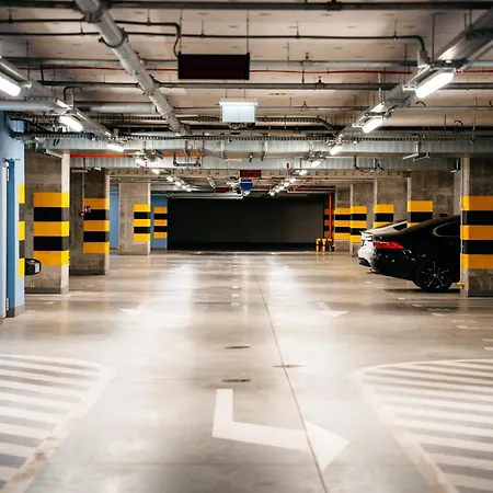 Hanza Black & White 17th Floor & Pool Parking By Stayly Apartmán *