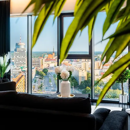 Appartement Hanza Black & White 17th Floor & Pool Parking By Stayly *