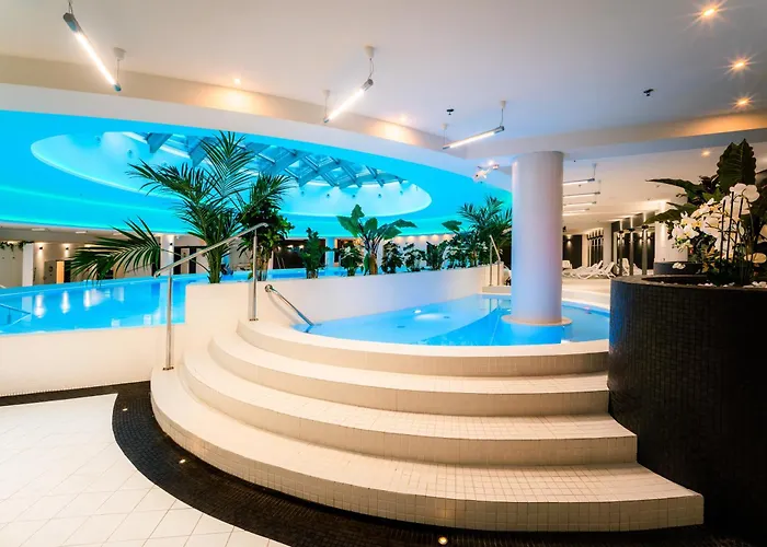 Appartement Hanza Black & White 17th Floor & Pool Parking By Stayly *