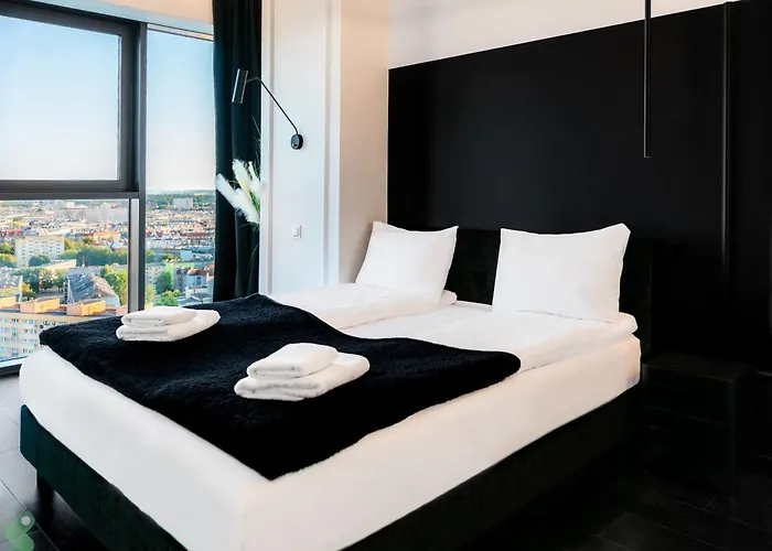 Hanza Black & White 17th Floor & Pool Parking By Stayly Appartement Szczecin