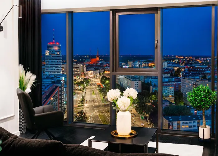 Hanza Black & White 17th Floor & Pool Parking By Stayly Szczecin